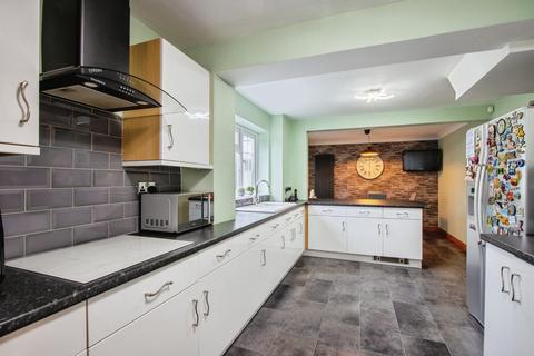 undefined, Whitehouse Avenue, Leeds, LS26
