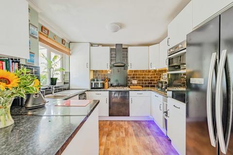 3 bedroom end of terrace house for sale, Lagham Road, Godstone, RH9