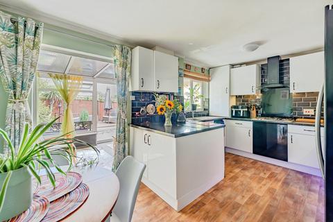 3 bedroom end of terrace house for sale, Lagham Road, Godstone, RH9
