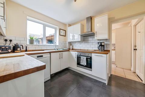 3 bedroom detached house for sale, Rivermead, Newark, NG24