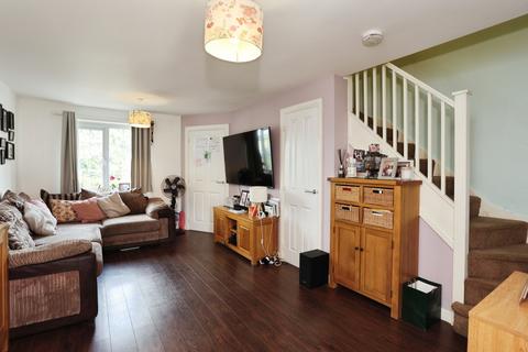 3 bedroom terraced house for sale, Burrows Close, Grantham, NG31