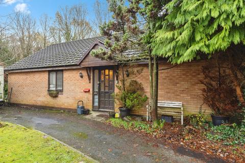 3 bedroom detached bungalow for sale, Gilderdale Close, Warrington, WA3
