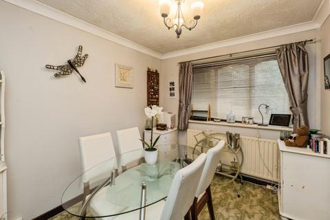 3 bedroom detached bungalow for sale, Gilderdale Close, Warrington, WA3