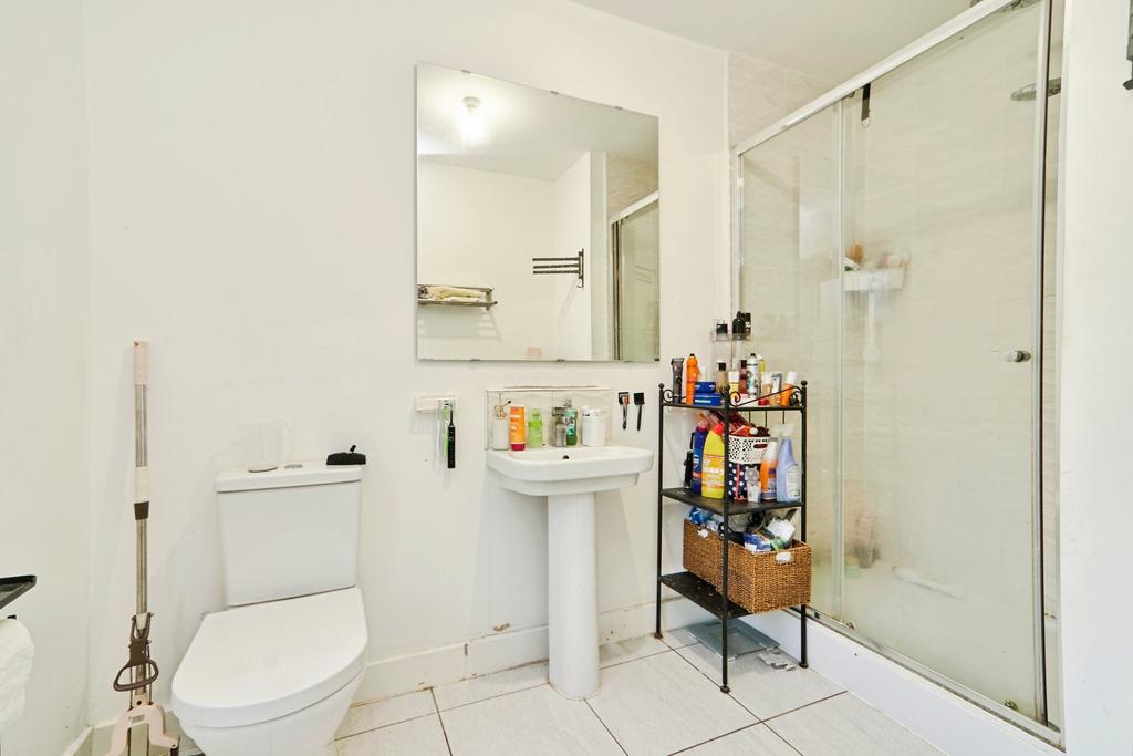 En-suite One
