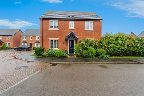 3 bedroom detached house for sale, Eatough Close, Leicester, LE7