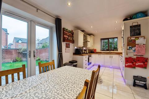 3 bedroom detached house for sale, Eatough Close, Leicester, LE7