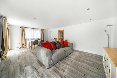 undefined, 13 Cockshot Hill, Reigate, RH2