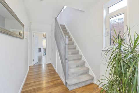 3 bedroom semi-detached house for sale, Glenfield Road, Leicester, LE3