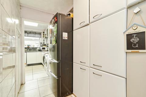 3 bedroom terraced house for sale, Langley Place, Leeds, LS13