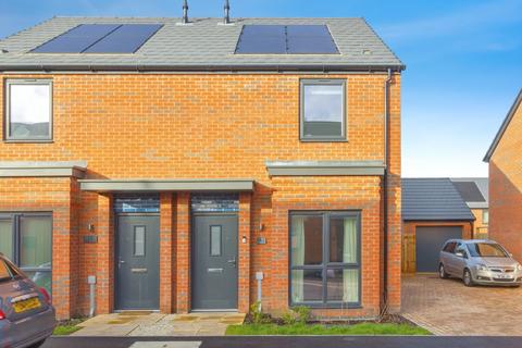 2 bedroom semi-detached house for sale, Siskin Road, Leicester, LE4