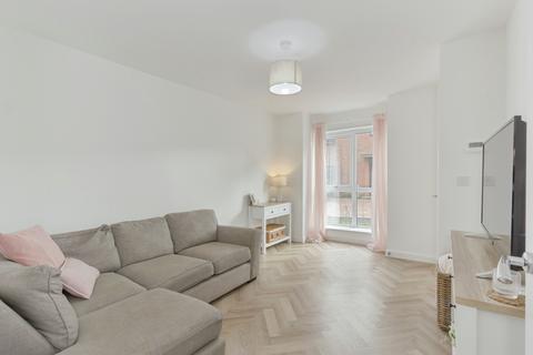 2 bedroom semi-detached house for sale, Siskin Road, Leicester, LE4
