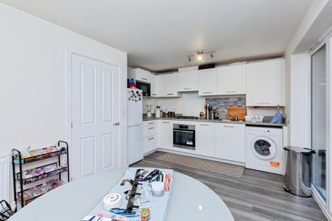 3 bedroom end of terrace house for sale, Inver Road, Leicester, LE19