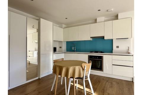 undefined, 4, Lewisham, SE13
