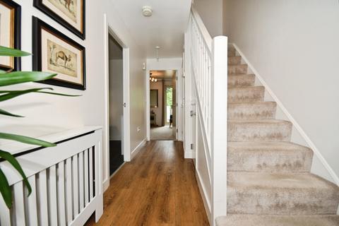 undefined, Hartfield Court, Chesterfield, S41