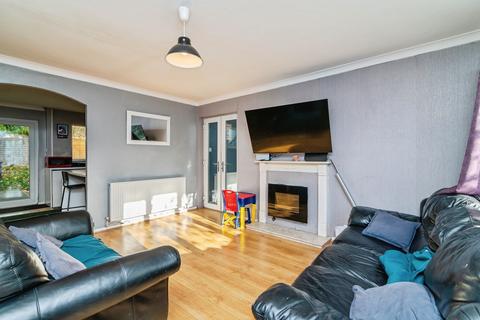 undefined, Dean Close, Nottingham, NG8