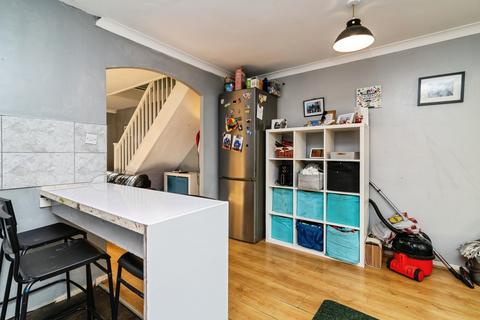 undefined, Dean Close, Nottingham, NG8