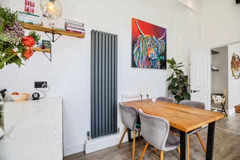 2 bedroom terraced house for sale, Bloom Grove, London, SE27