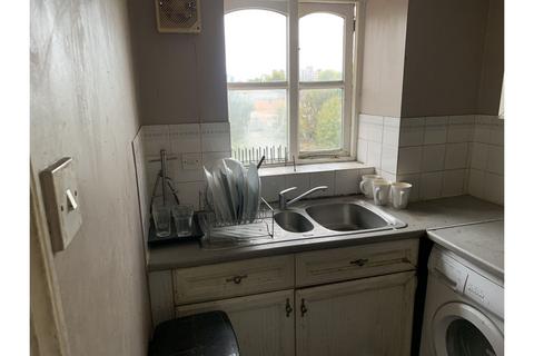 Riverhope Mansions, Woolwich, SE18