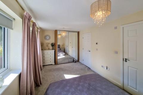 undefined, Mole Crescent, Horsham, RH12