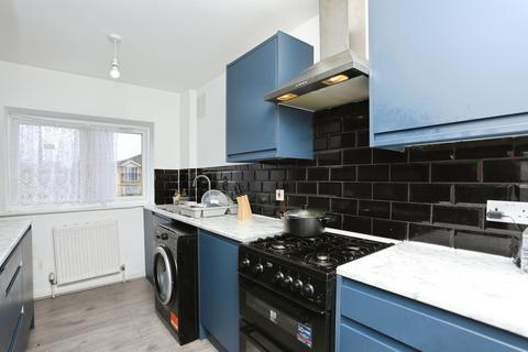 Lakedale Road, London, SE18