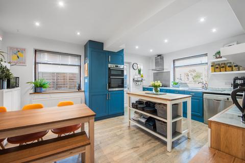 4 bedroom semi-detached house for sale, Lagham Road, Godstone, RH9