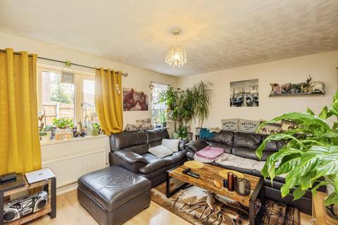 2 bedroom end of terrace house for sale, Whittlewood Close, Warrington, WA3