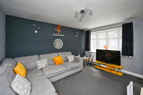 3 bedroom semi-detached house for sale, Derwent Drive, Nottingham, NG17