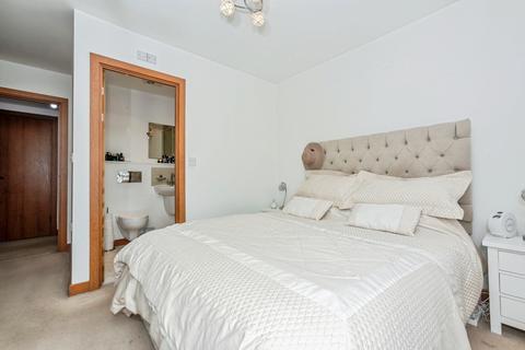 2 bedroom apartment for sale, Kendal, Purfleet-on-Thames, RM19