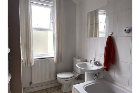 Burgass Road, Nottingham, NG3