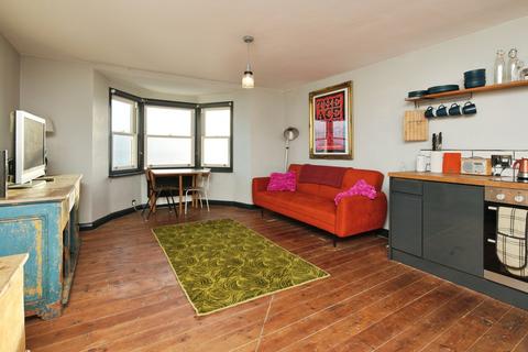 1 bedroom flat for sale, Kings Road, Brighton, BN1