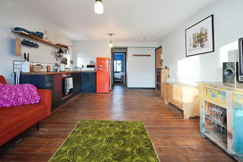1 bedroom flat for sale, Kings Road, Brighton, BN1