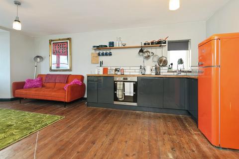 1 bedroom flat for sale, Kings Road, Brighton, BN1