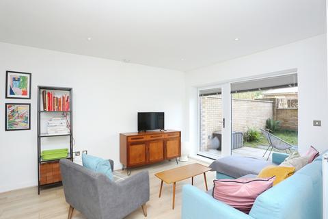 undefined, Woolwich New Road, London, SE18
