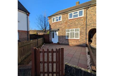 Purbeck Close, Redhill, RH1