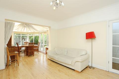 3 bedroom terraced house for sale, Shooters Hill Road, London, SE3