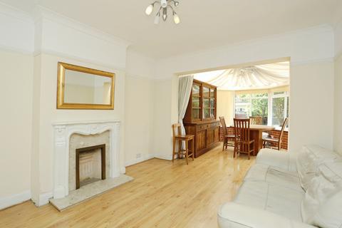 3 bedroom terraced house for sale, Shooters Hill Road, London, SE3
