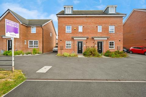 4 bedroom semi-detached house for sale, Lindhurst Way West, Mansfield, NG18