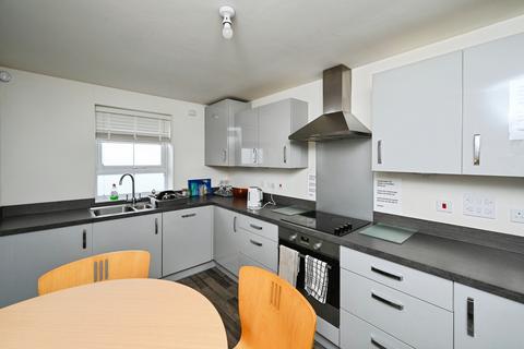 4 bedroom semi-detached house for sale, Lindhurst Way West, Mansfield, NG18