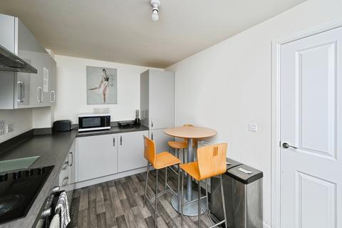 4 bedroom semi-detached house for sale, Lindhurst Way West, Mansfield, NG18