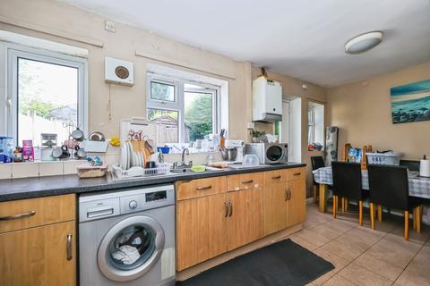 undefined, Rosecroft Drive, Daybrook, NG5