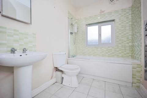 2 bedroom flat for sale, High Street, Stalybridge, SK15