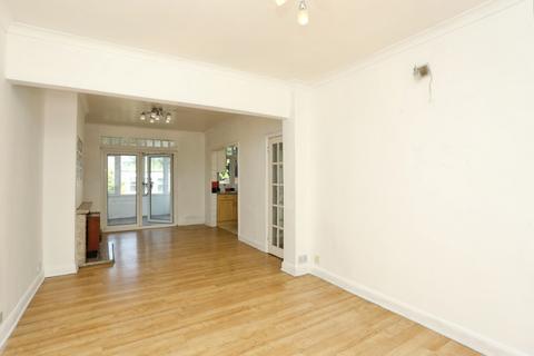 Wincrofts Drive, London, SE9