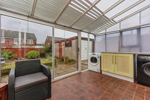 undefined, St. Johns Close, Dukinfield, SK16