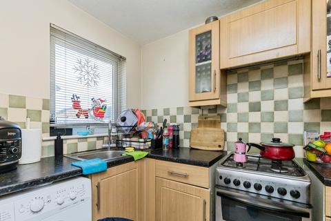 undefined, Hillingdale, Crawley, RH11