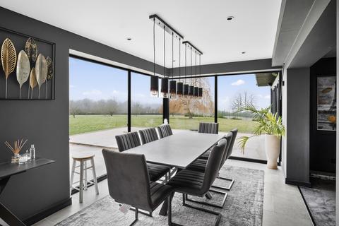 7 bedroom detached house for sale, Wilderwick Road, East Grinstead, RH19