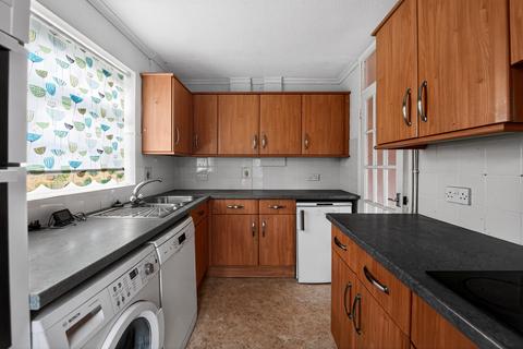 undefined, Stoneleigh Close, East Grinstead, RH19