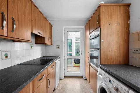 undefined, Stoneleigh Close, East Grinstead, RH19