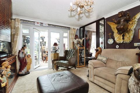 undefined, Cromford Close, Chesterfield, S42