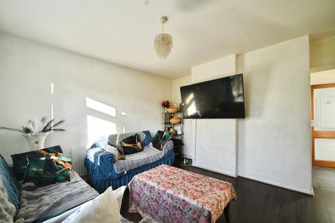 undefined, Kingsbridge Close, Romford, RM3