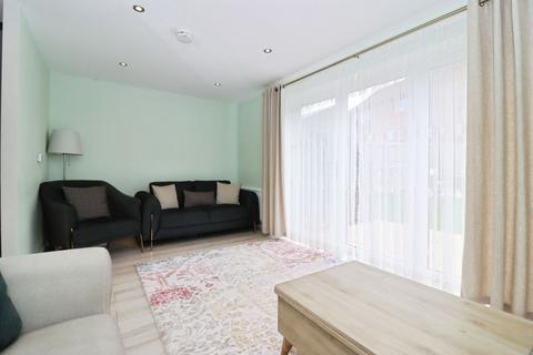 undefined, Snowdrop Gardens, Worksop, S81